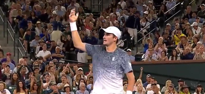 kaiyun.com-对面是世界第二，那又怎样？19岁丰塞卡让世界屏住呼吸|辛纳|扬尼克-辛纳|ATP|德约科维奇|比赛_新浪体育_新浪新闻