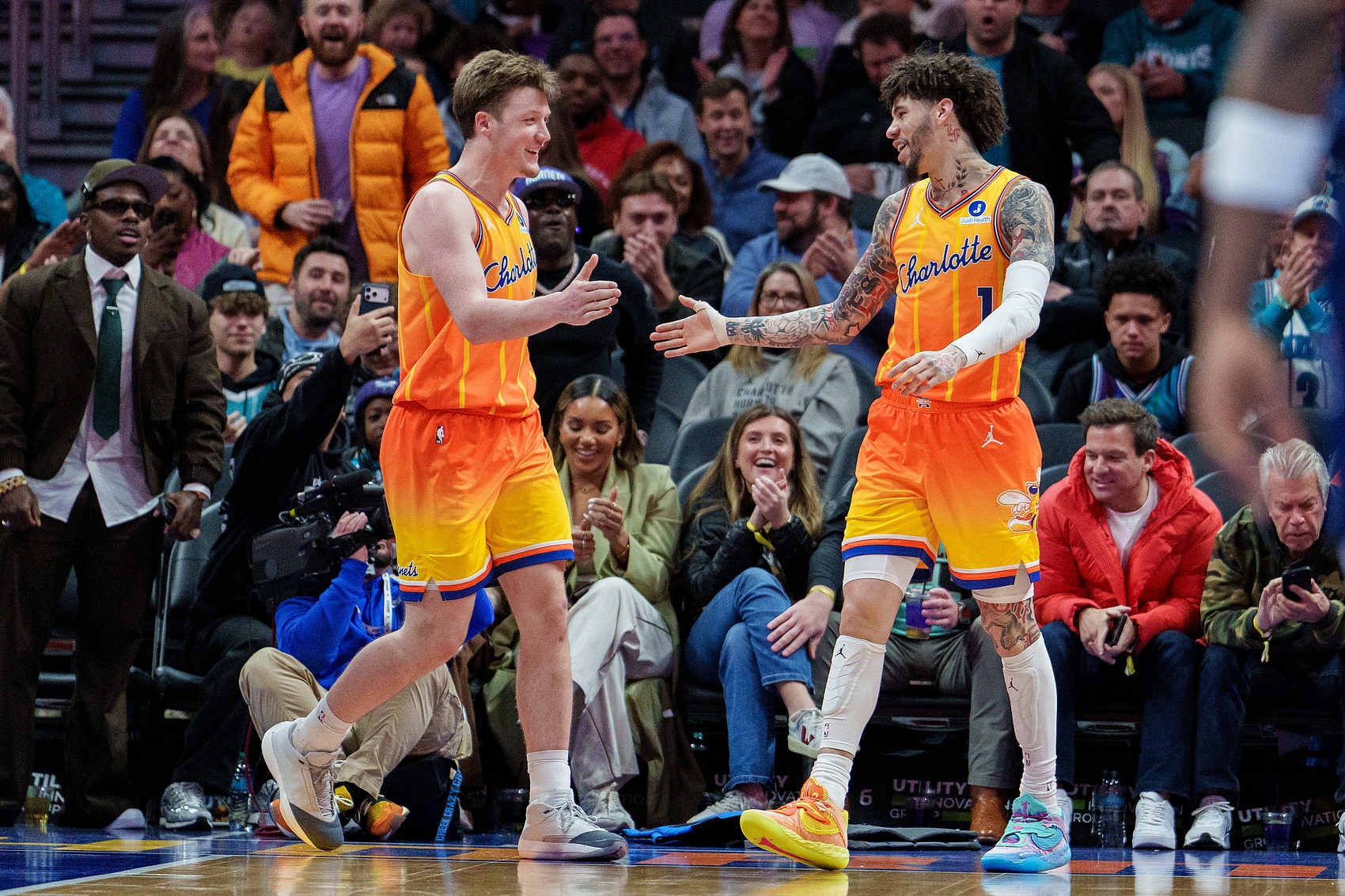 kaiyun.com-NBA彩经：步行者惨败黄蜂 火箭小胜爵士 凯尔特人大胜雄鹿