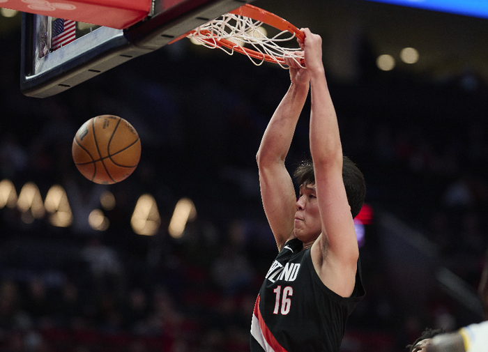 开云体育-杨瀚森回国专访：不满新秀赛季，NBA简洁高效，抓紧调状态尽份力|国家队|波特兰开拓者队|杨翰森|篮球|世预赛_新浪体育_新浪新闻